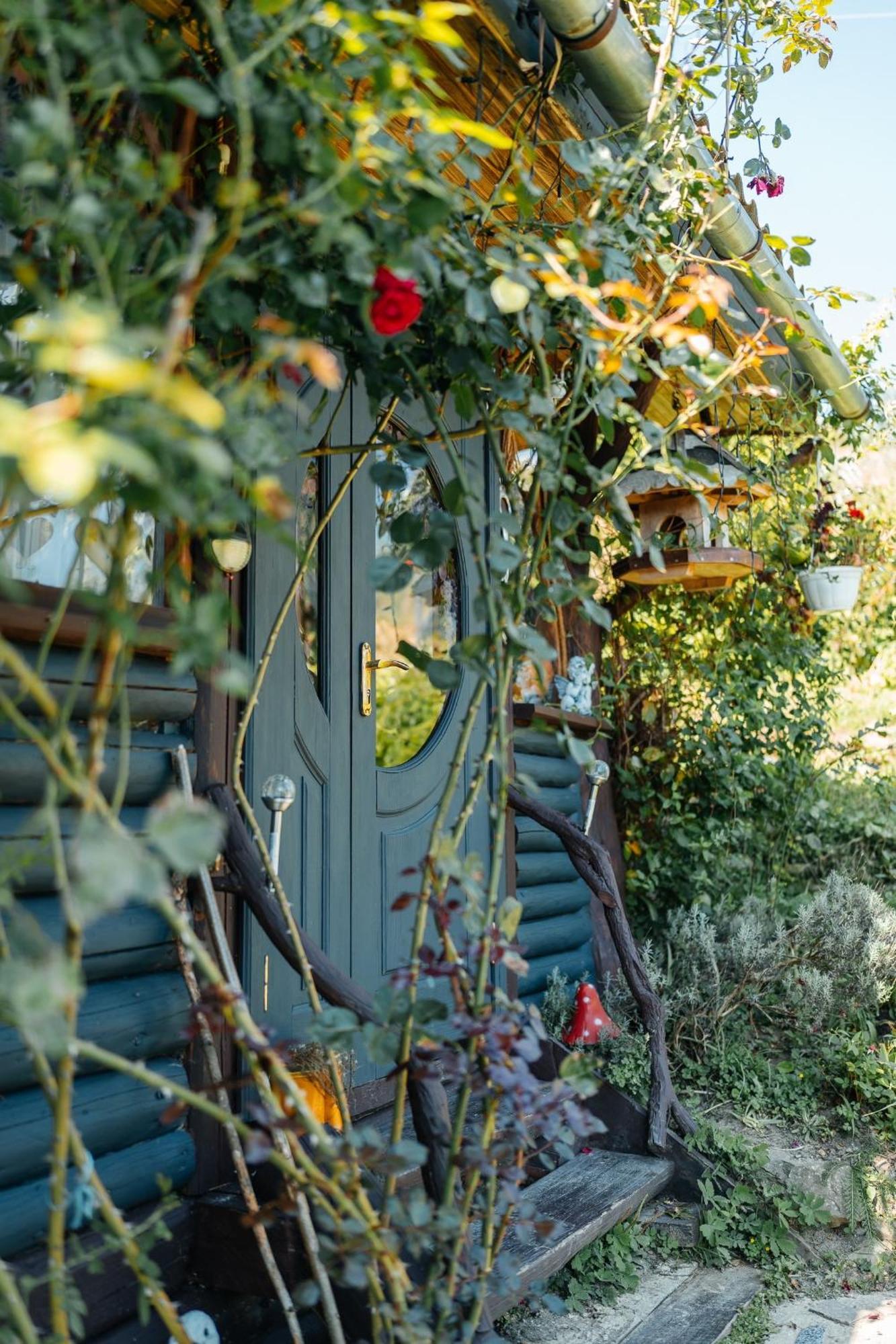 Казковий Дім Та Garden Два Будиночки В Горах З Чаном-Джакузі Sławsko Zewnętrze zdjęcie